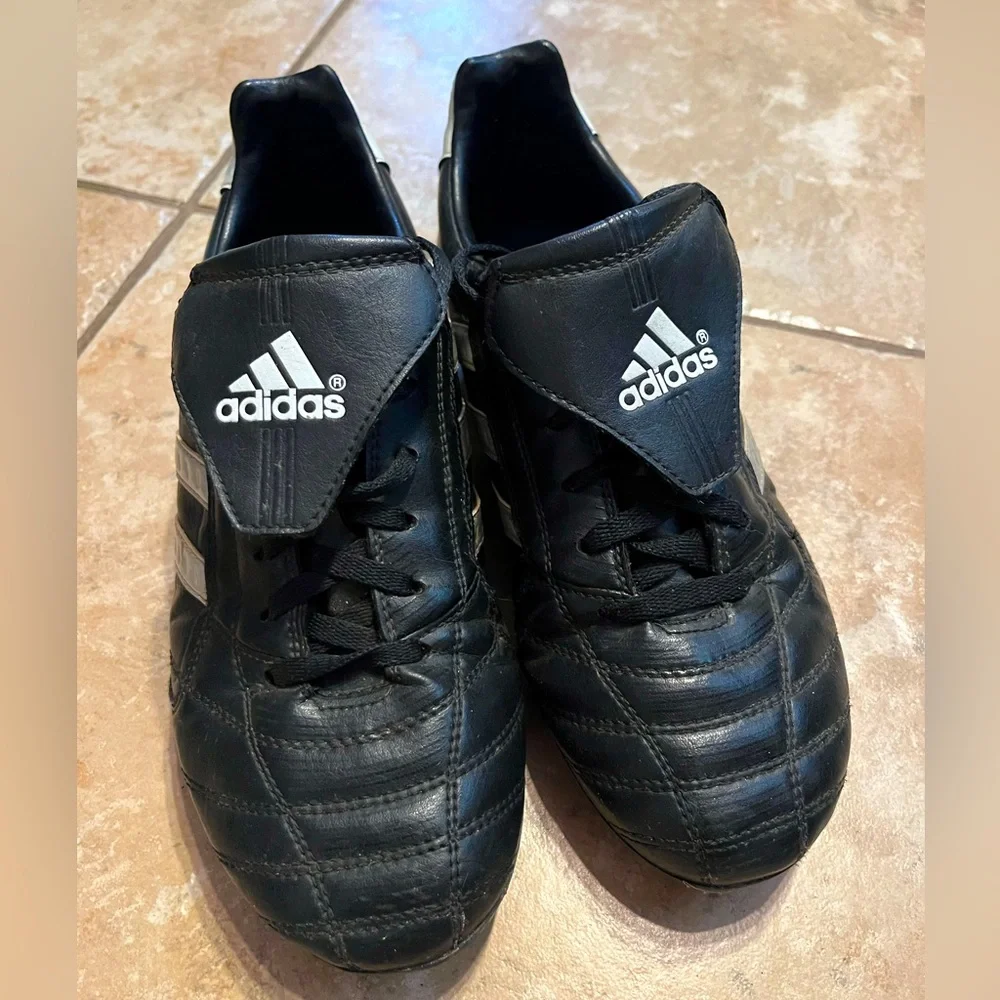 Adidas TraXion Soccer Cleats Firm  Ground Black Gray Retro 2005 Big Boy 5.5_4